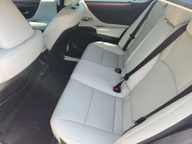 Used 2023 Lexus ES 350 w/ Premium Package FWD image 26