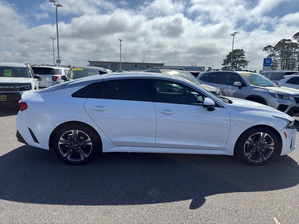 Used 2021 Kia K5 EX w/ EX Premium Package FWD image 4