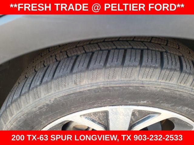 Used 2018 Ford Explorer Platinum AWD/4WD image 11