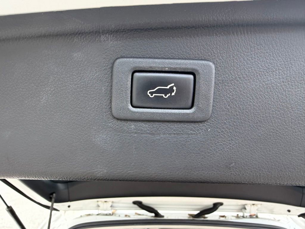 Used 2019 Subaru Outback 2.5i Limited AWD/4WD image 7