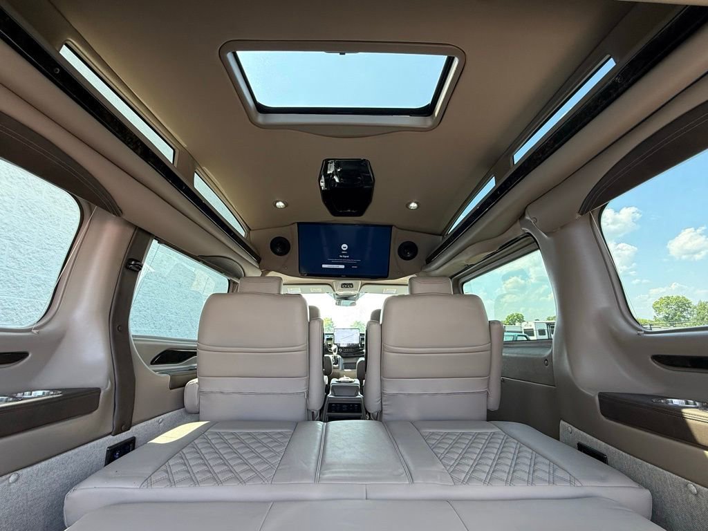 New 2025 Ford Transit 150 Low Roof AWD image 8