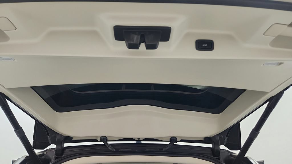 Used 2019 Land Rover Range Rover Supercharged AWD/4WD image 47