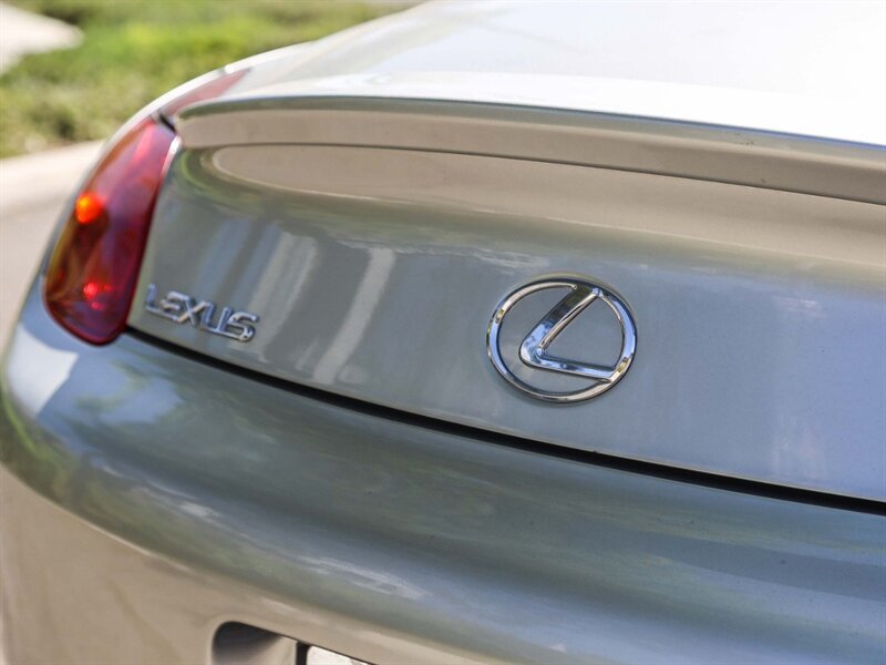 Used 2002 Lexus SC 430 Convertible RWD image 15