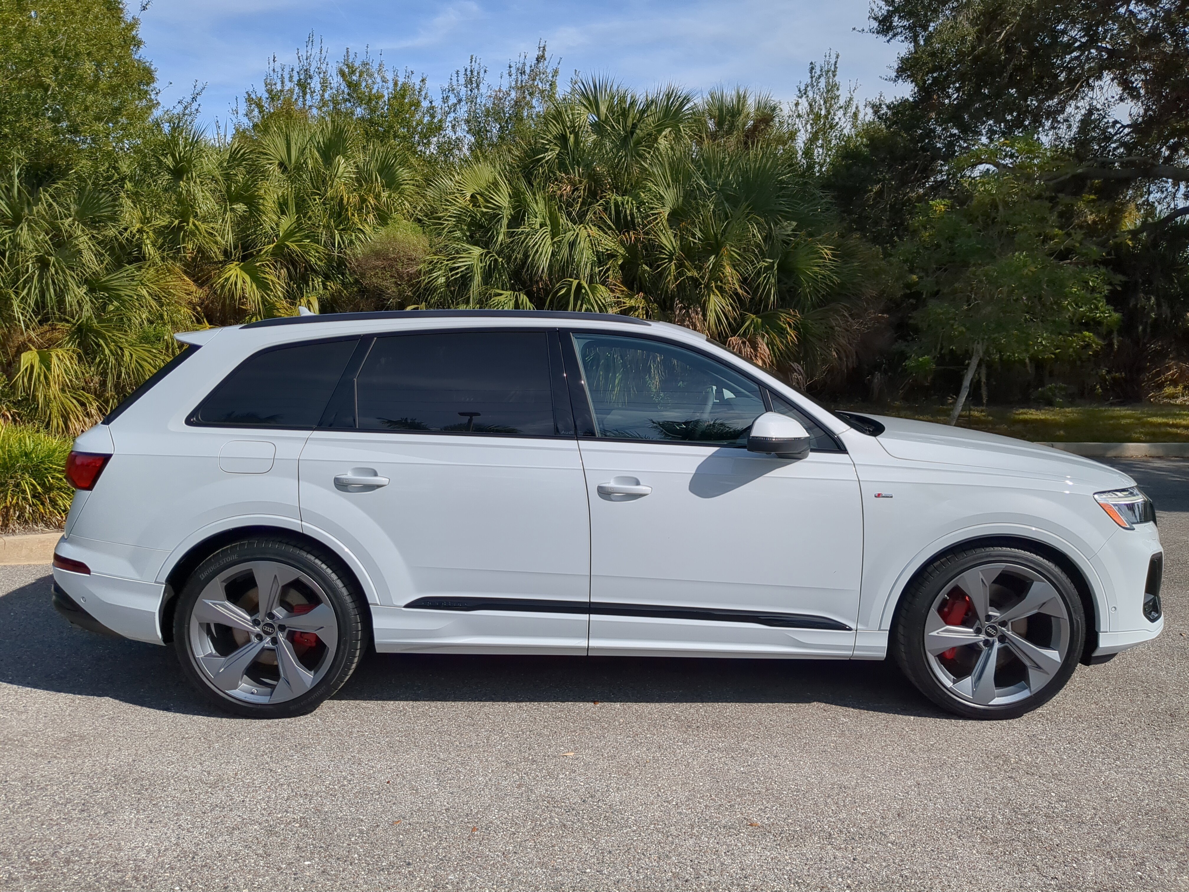 New 2026 Audi Q7 3.0T Prestige image 3