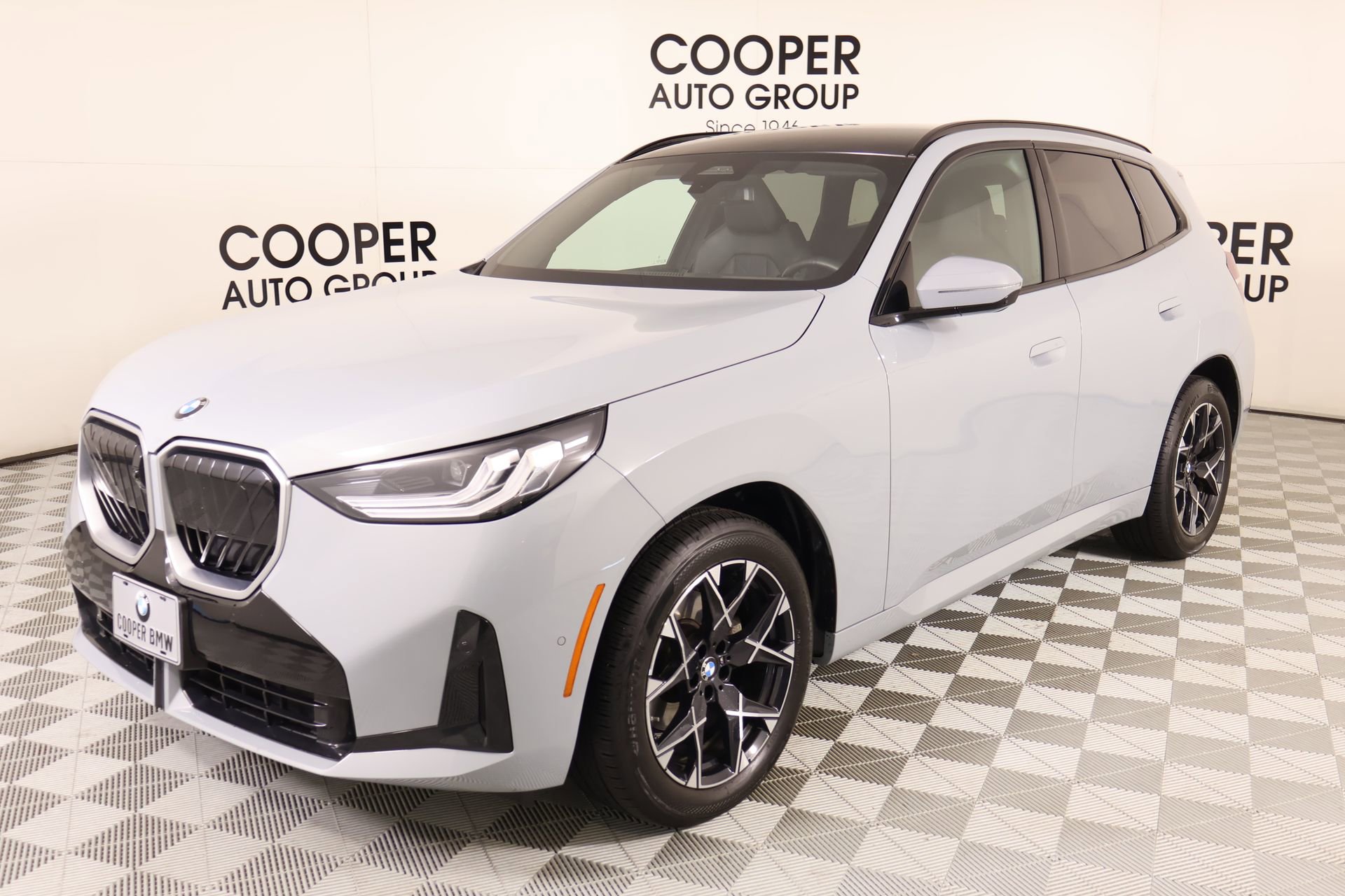 Used 2025 BMW X3 xDrive30i w/ Premium Package image 10