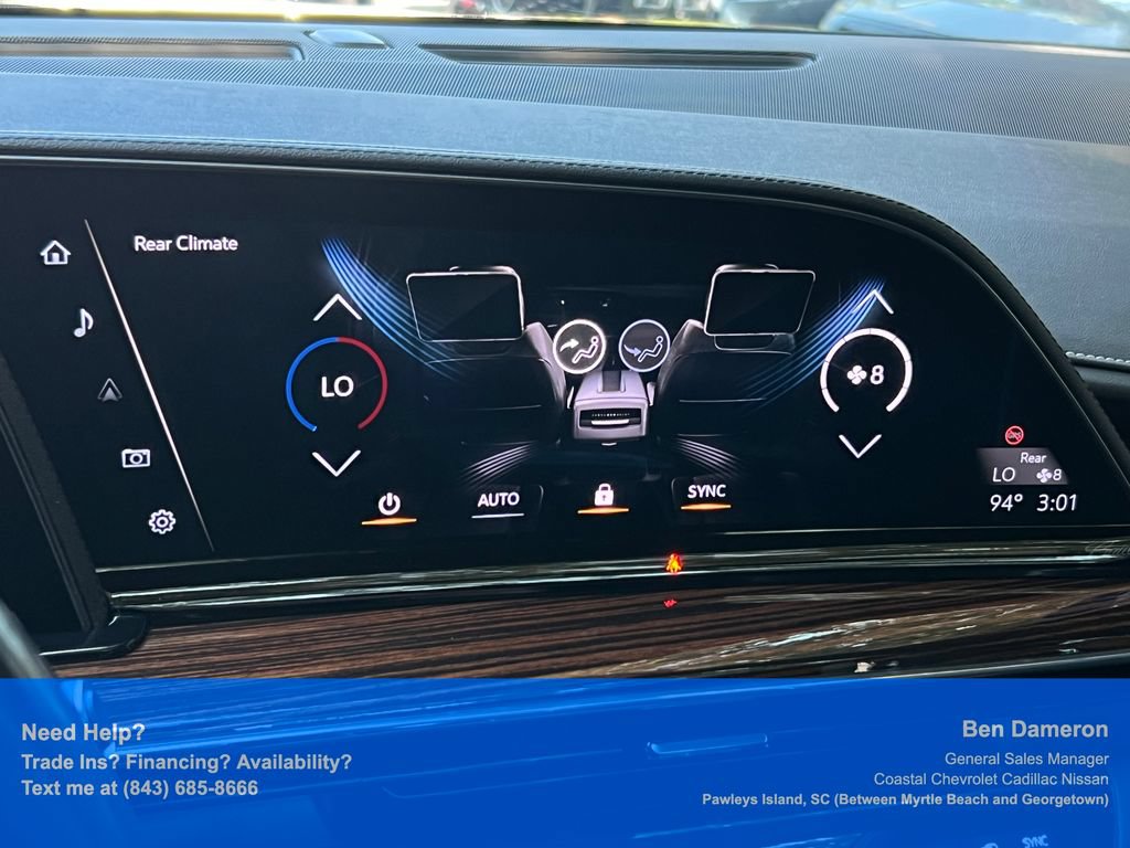 Used 2022 Cadillac Escalade ESV Premium Luxury RWD image 40