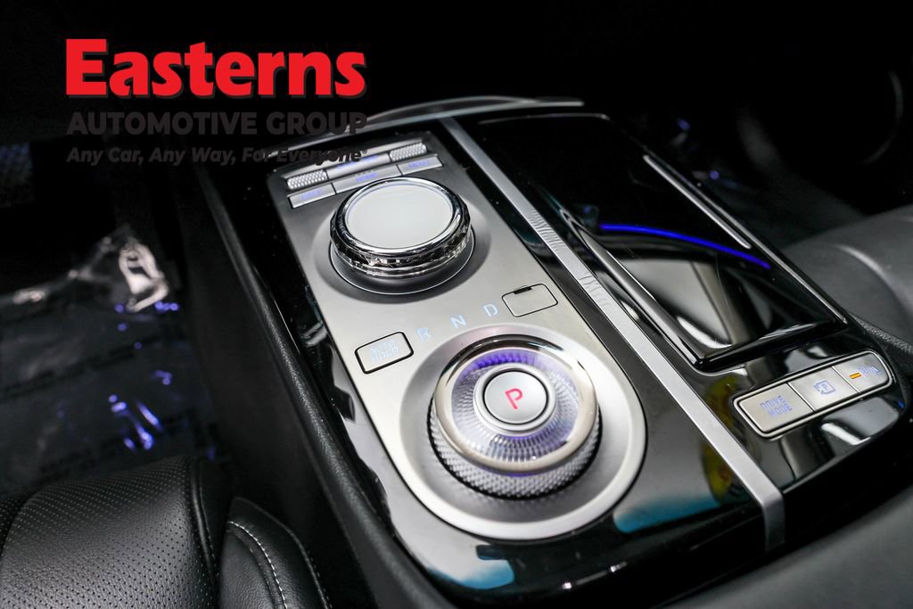 Used 2023 Genesis G80 2.5T image 13