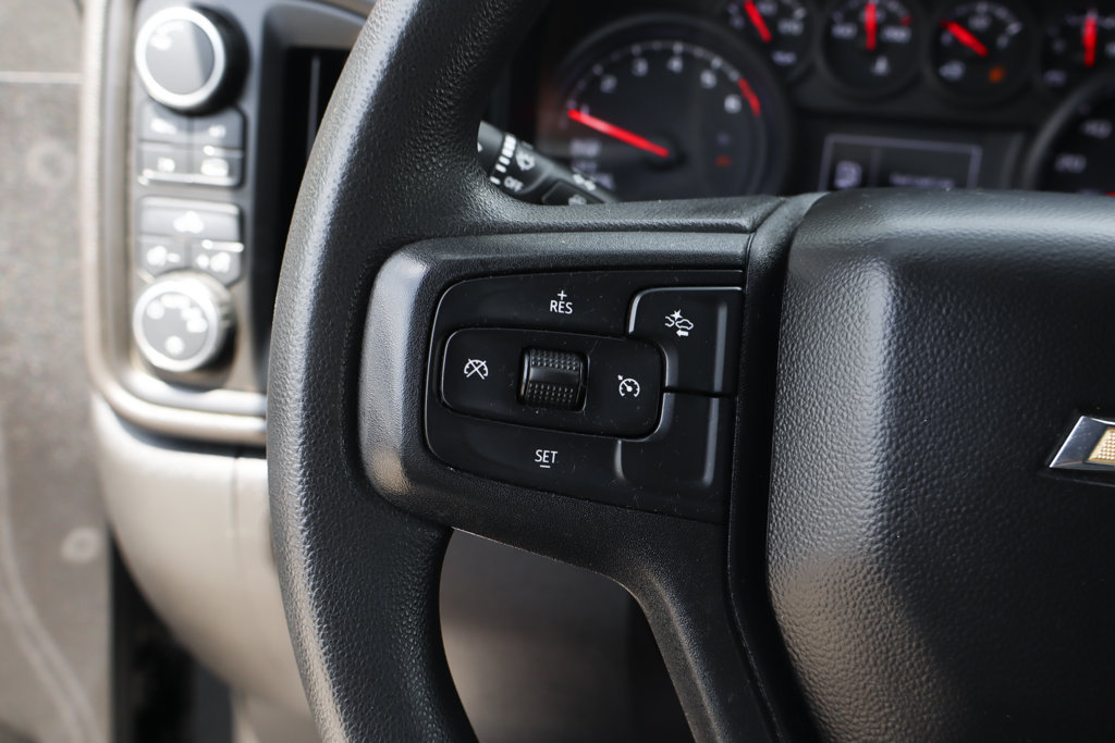 Used 2023 Chevrolet Silverado 1500 Custom AWD/4WD image 26
