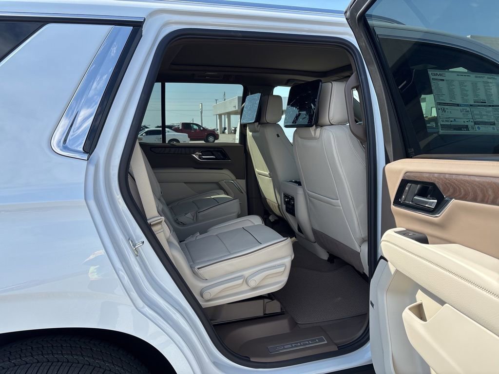 New 2026 GMC Yukon Denali image 18