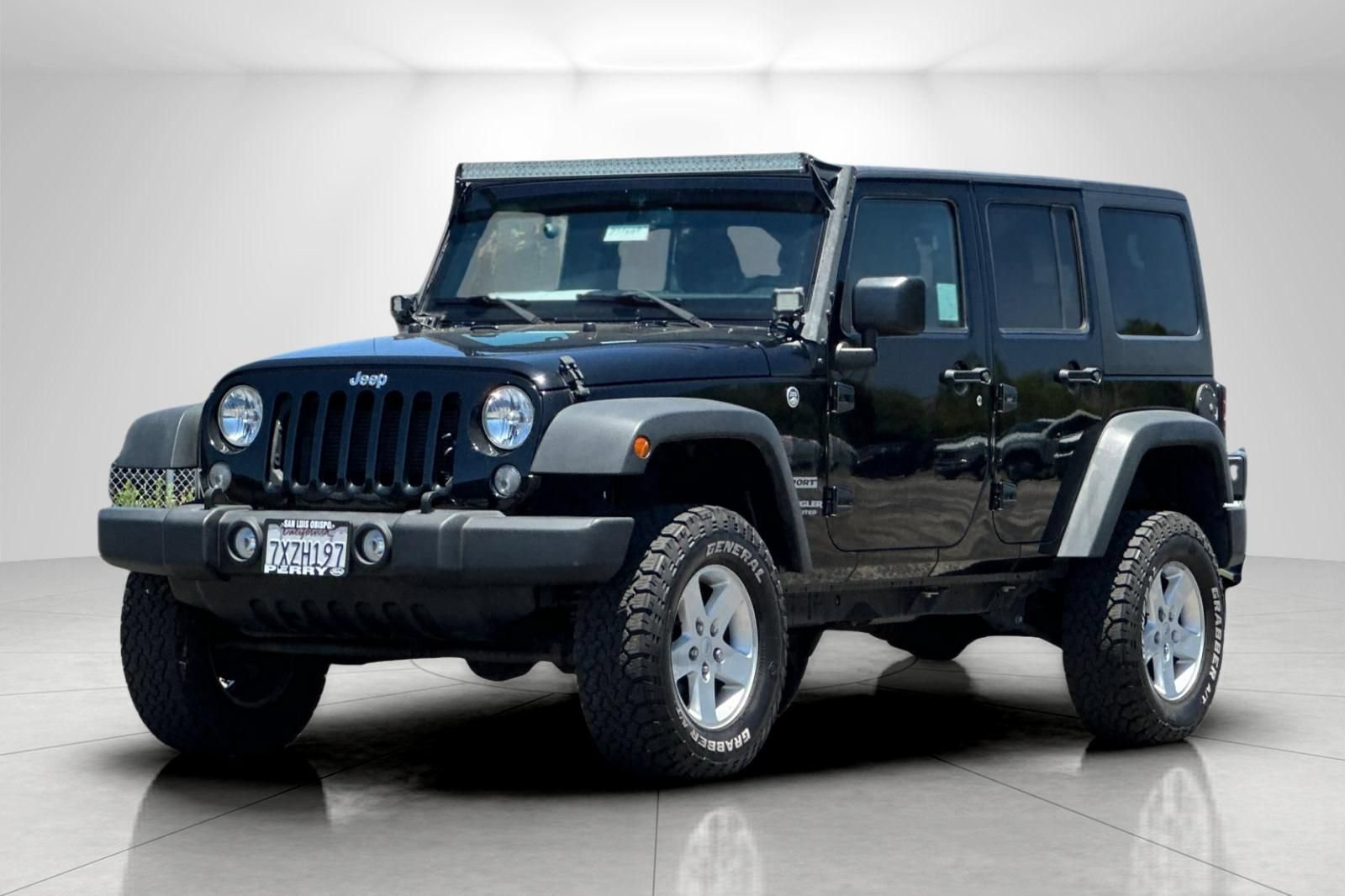 Used 2017 Jeep Wrangler Unlimited Sport w/ Quick Order Package 24S AWD/4WD image 7