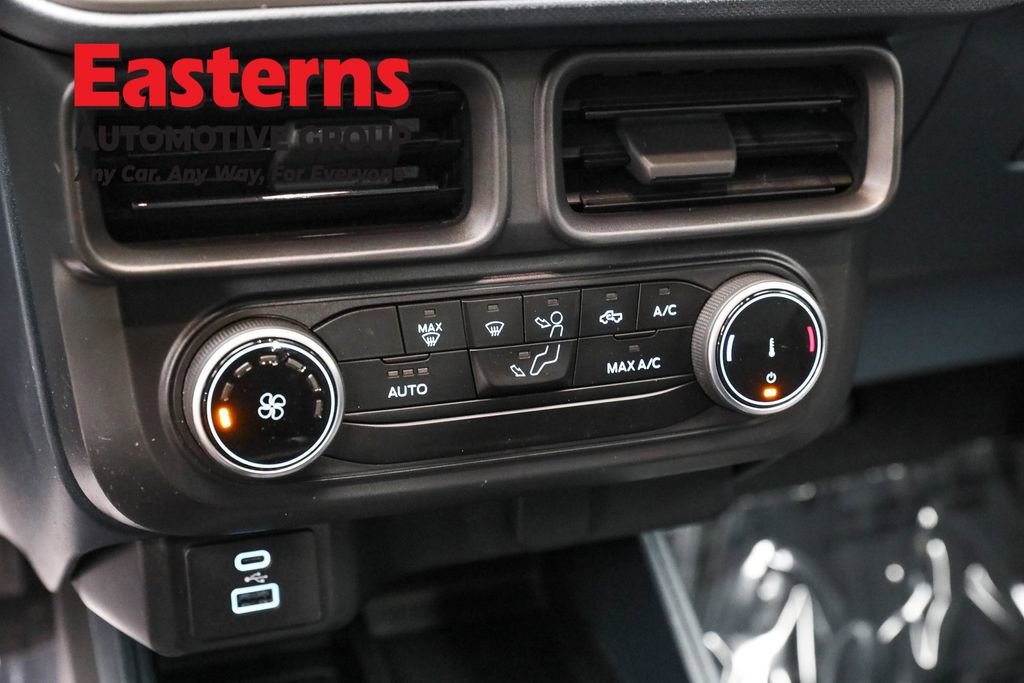 Used 2023 Ford Maverick XL image 20