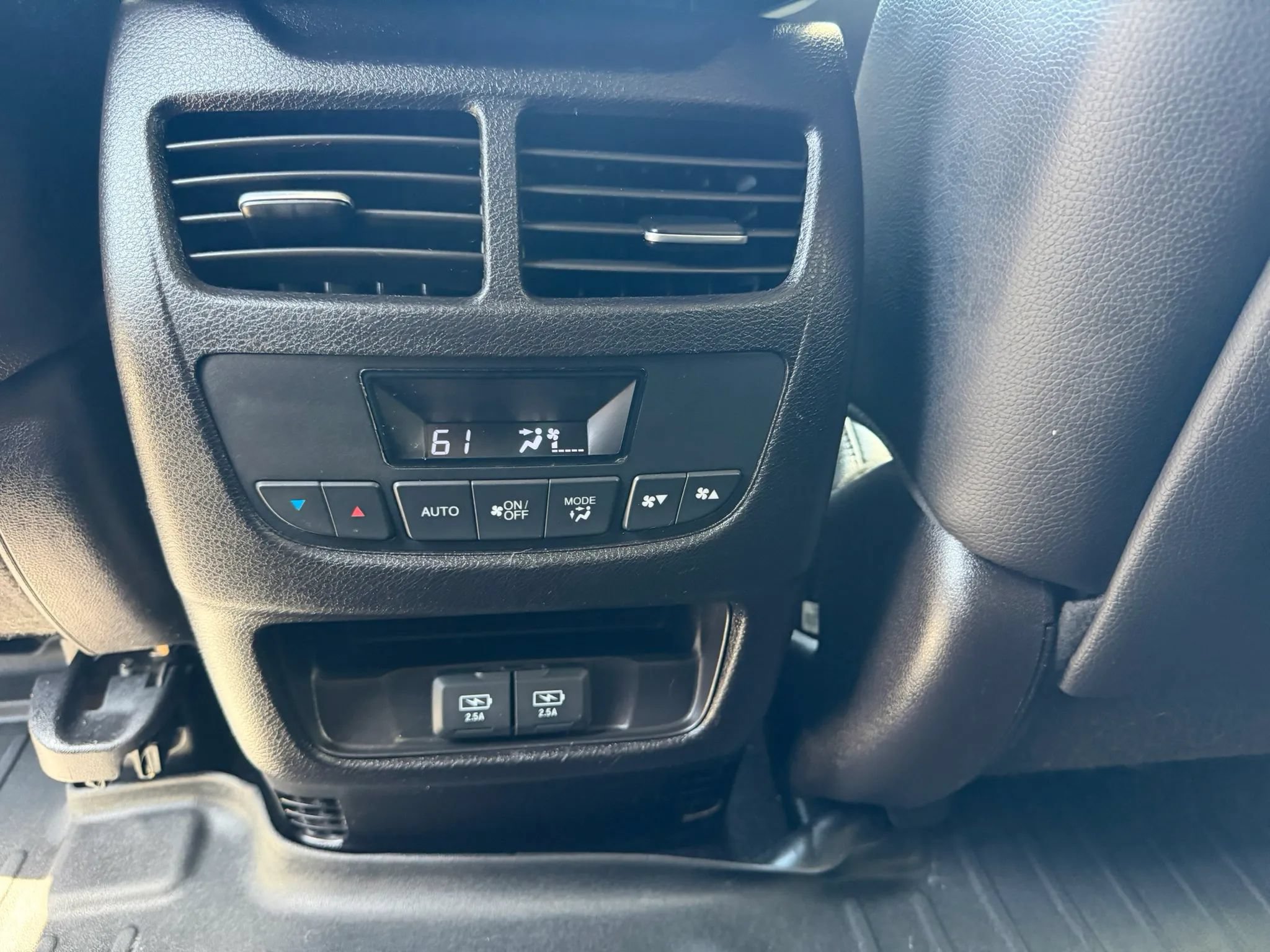 Used 2020 Acura MDX w/ Technology Package AWD/4WD image 14