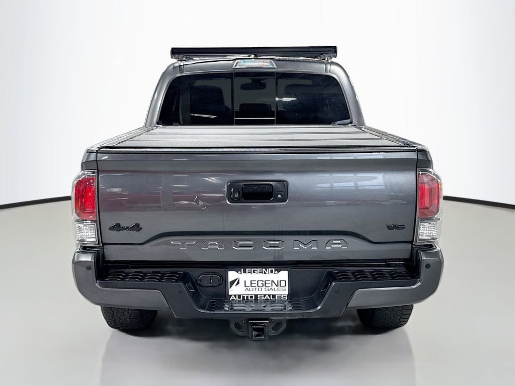 Used 2022 Toyota Tacoma Limited AWD/4WD image 8