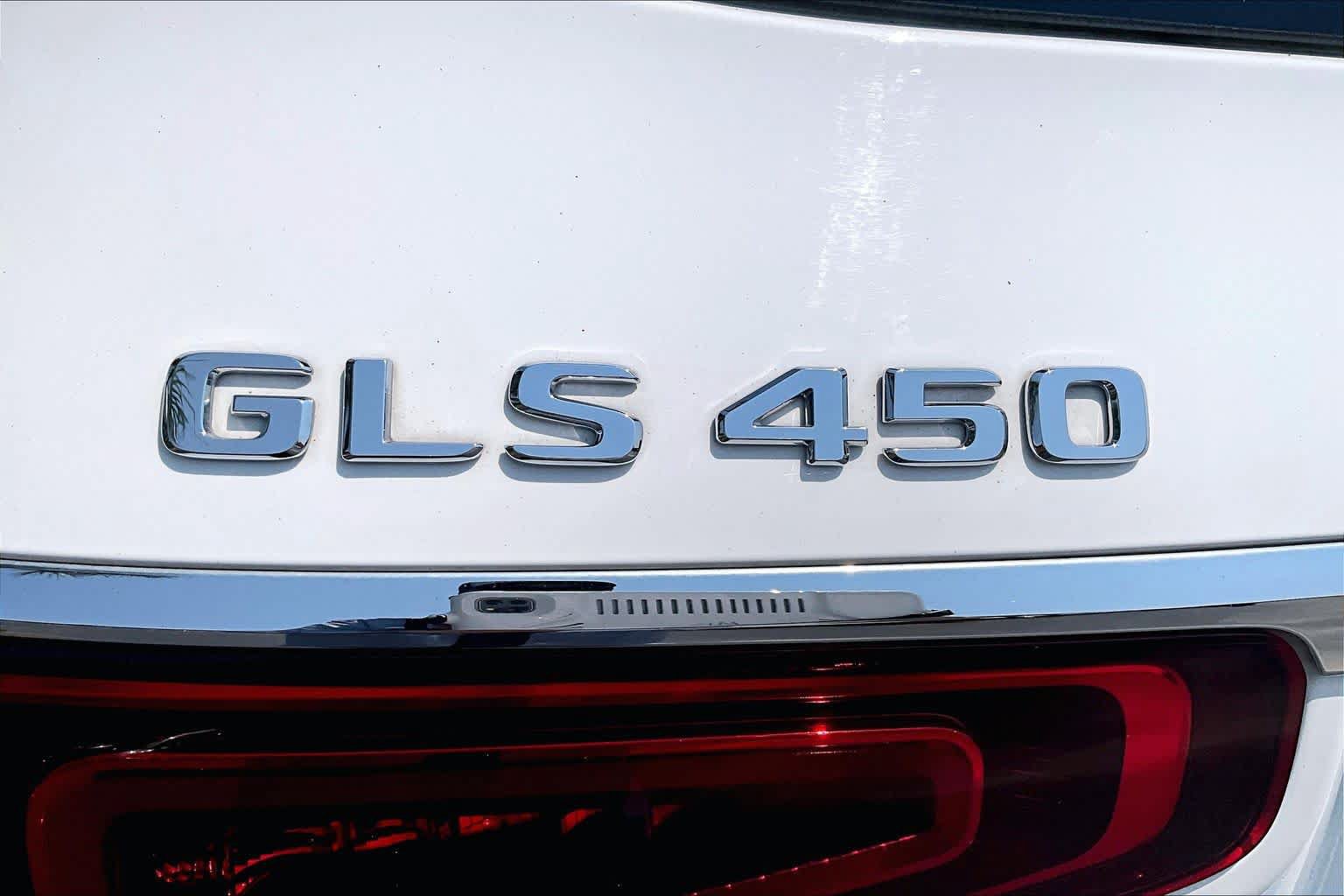 Certified 2023 Mercedes-Benz GLS 450 4MATIC image 31