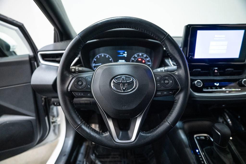 Certified 2023 Toyota Corolla SE image 17
