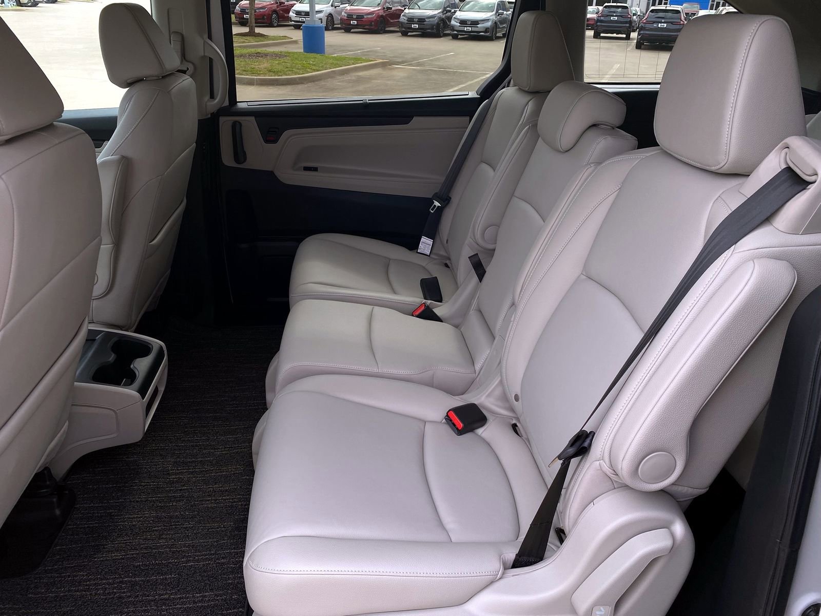 Used 2026 Honda Odyssey EX-L image 31