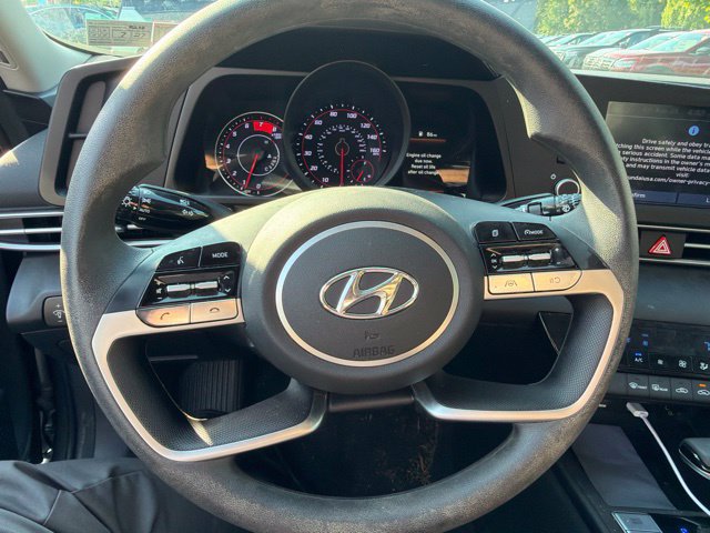 Used 2023 Hyundai Elantra SEL w/ Cargo Package FWD image 14