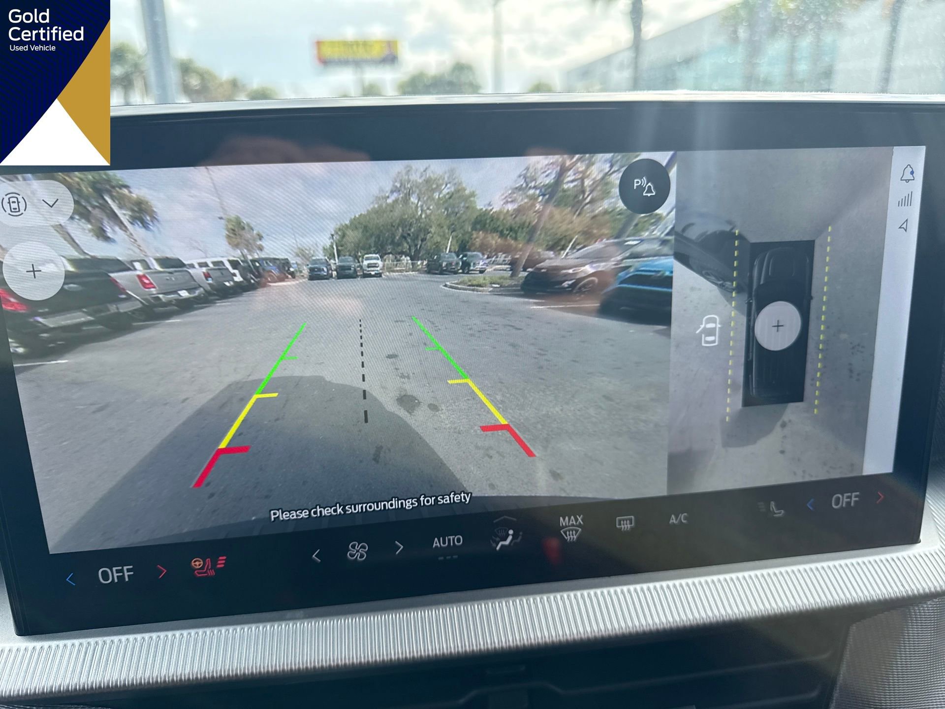 Certified 2025 Ford Explorer ST image 25