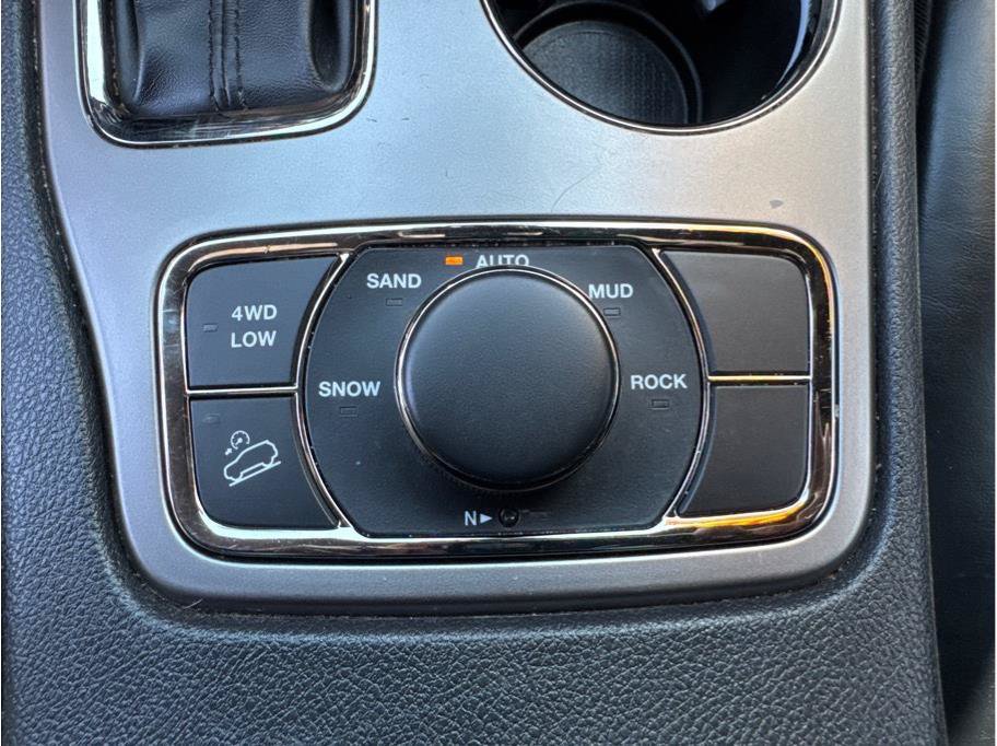 Used 2021 Jeep Grand Cherokee Limited X AWD/4WD image 24