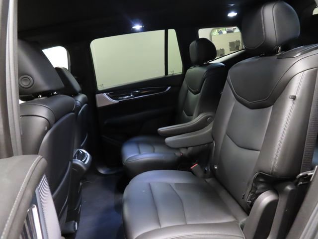 Certified 2025 Cadillac XT6 Premium Luxury image 16