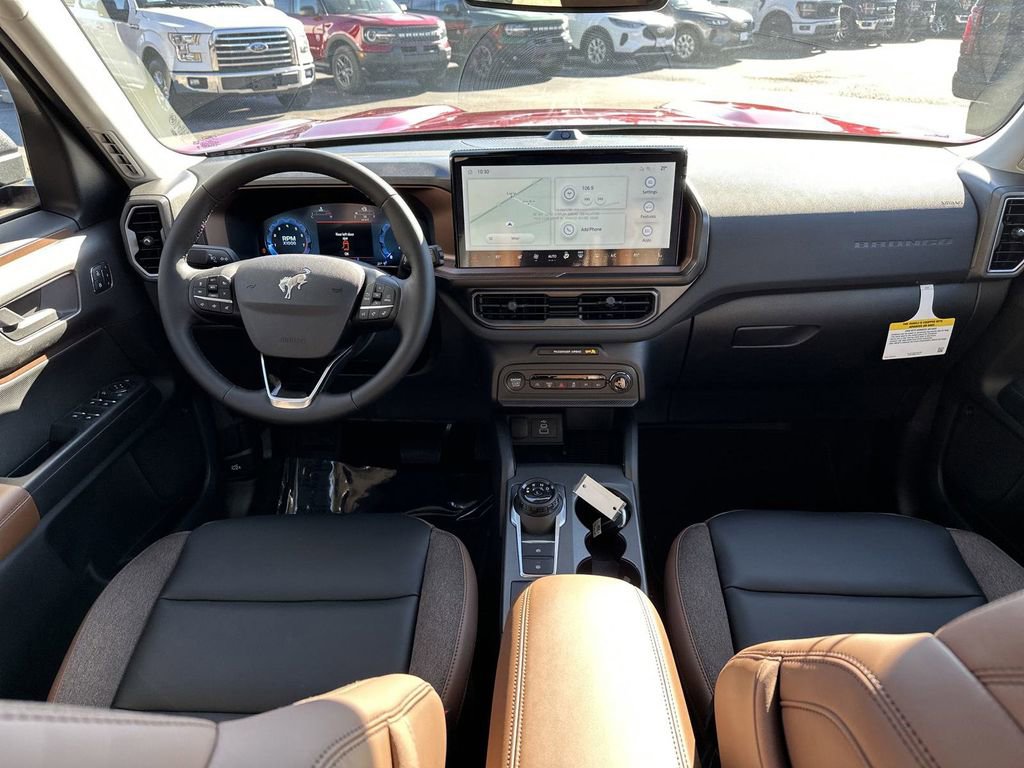 New 2025 Ford Bronco Sport Outer Banks w/ Outer Banks Tech Package+ image 14