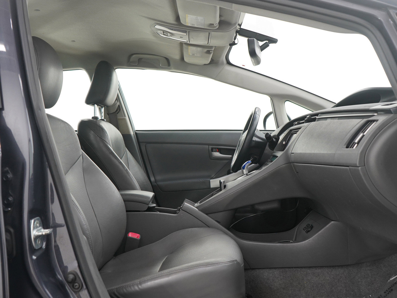 Used 2010 Toyota Prius Four image 11