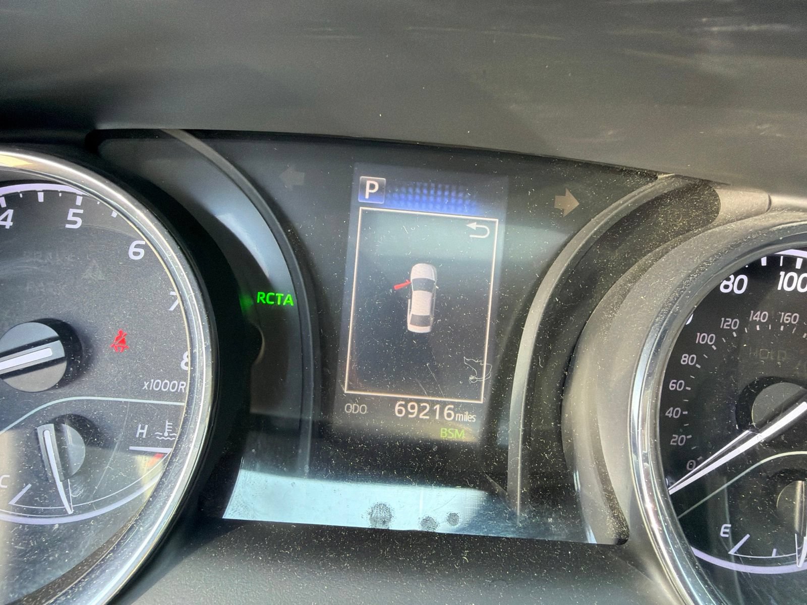 Used 2019 Toyota Camry SE w/ Convenience Package FWD image 8