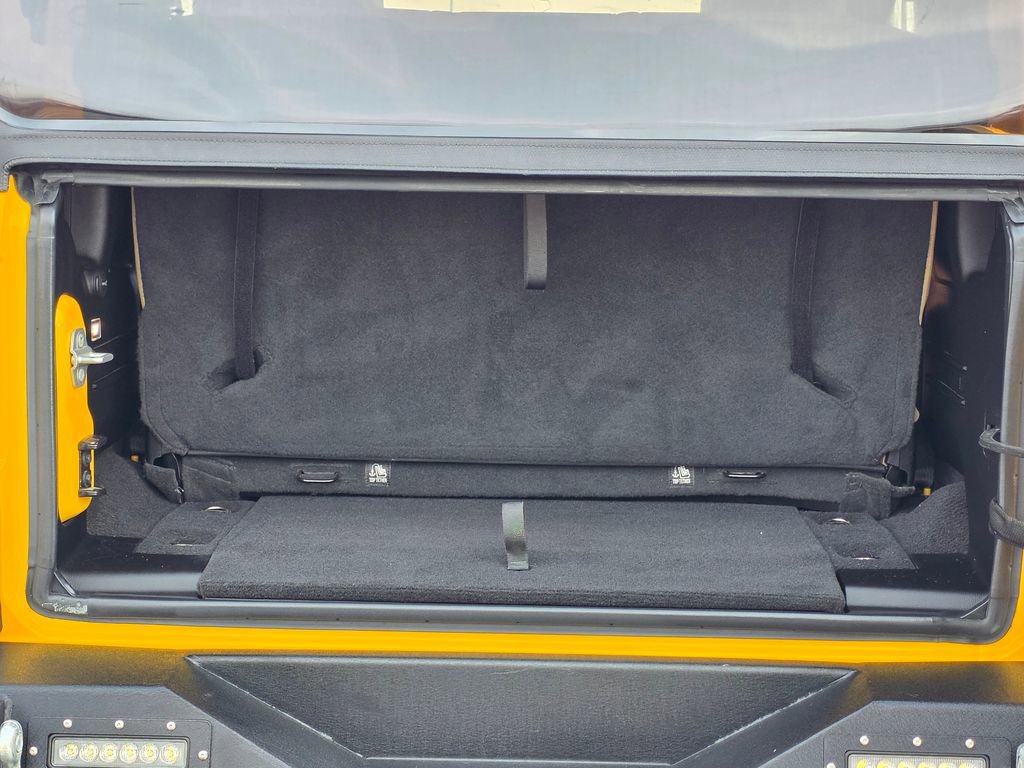 Used 2021 Jeep Wrangler Sport S image 33