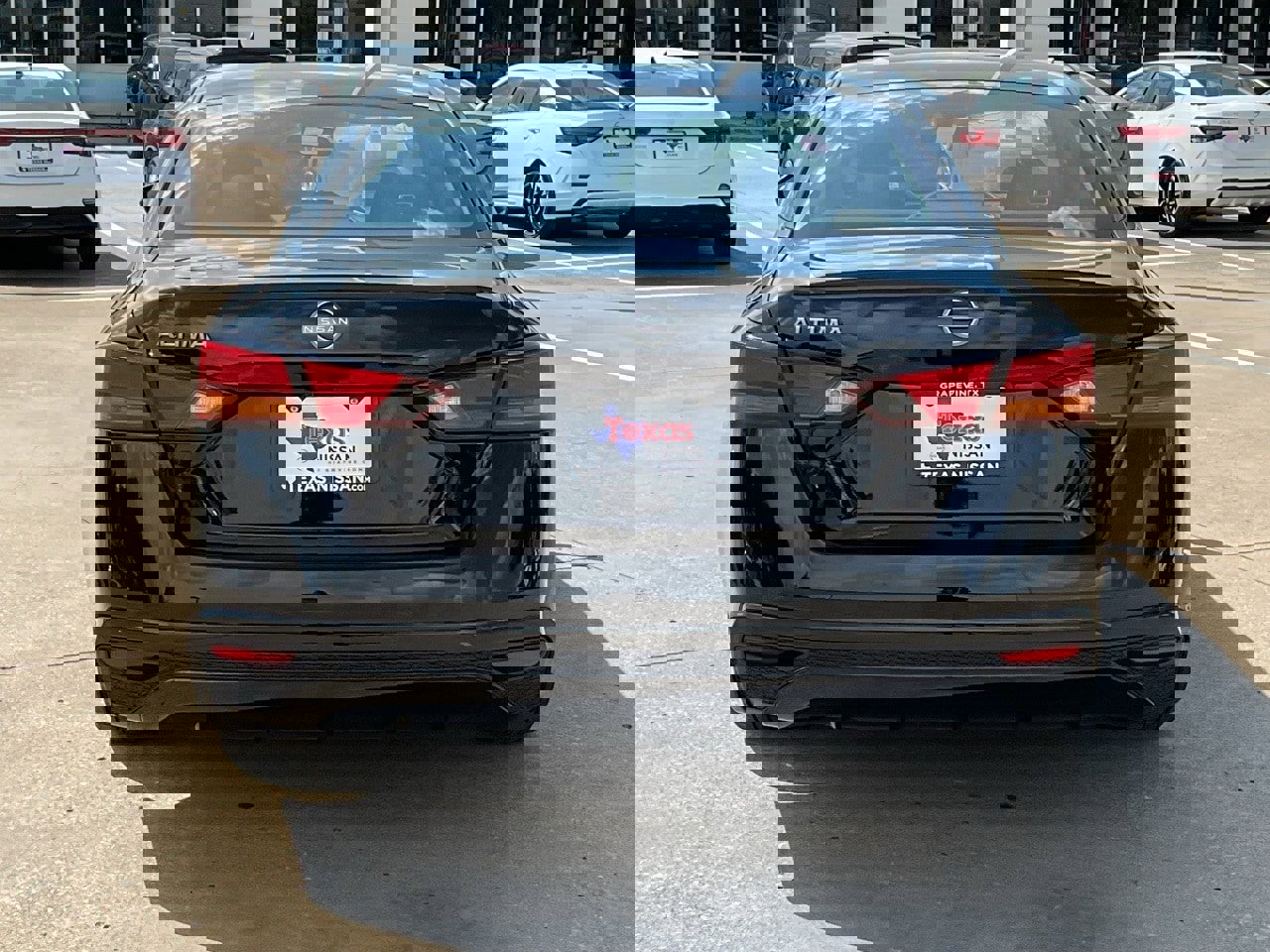 Used 2024 Nissan Altima 2.5 S image 6