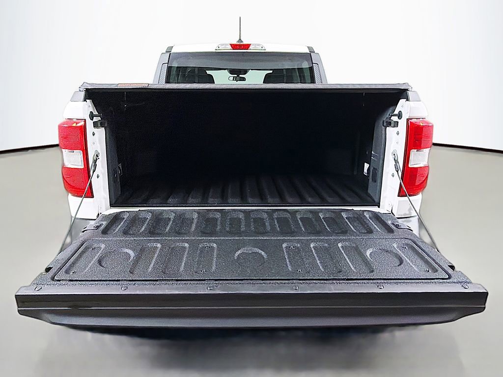 Used 2022 Ford Maverick XLT image 12