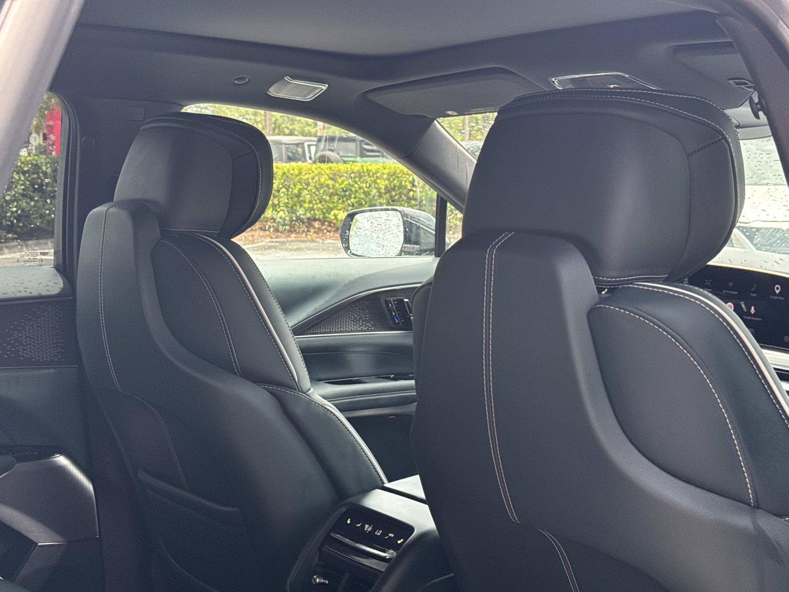 Certified 2026 Cadillac Lyriq Signature Luxury w/ Nappa Leather Package AWD/4WD image 27