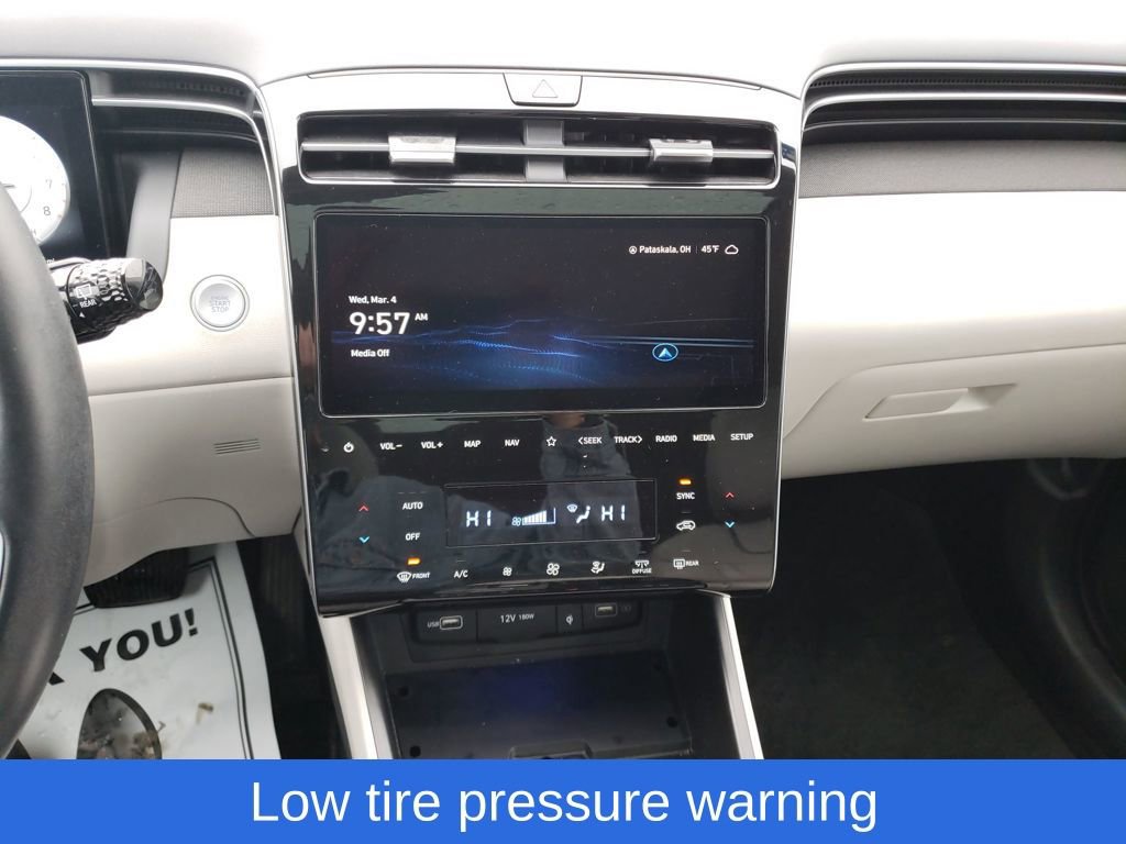 Used 2024 Hyundai Tucson Limited image 23