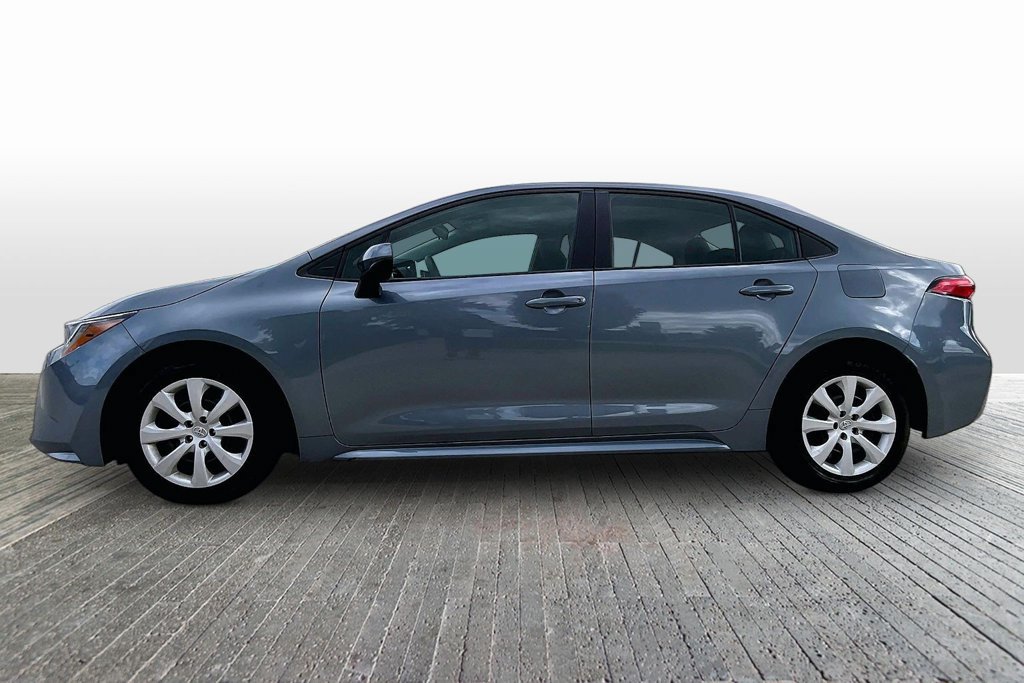 Used 2024 Toyota Corolla LE FWD image 4