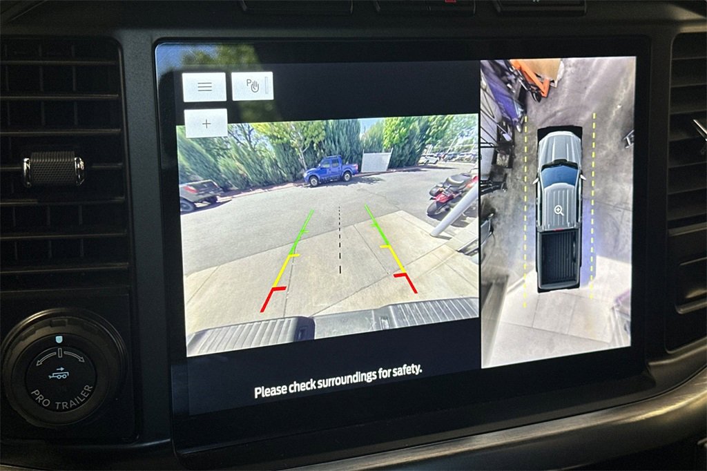 Used 2023 Ford F150 Lariat w/ Trailer Tow Package image 21