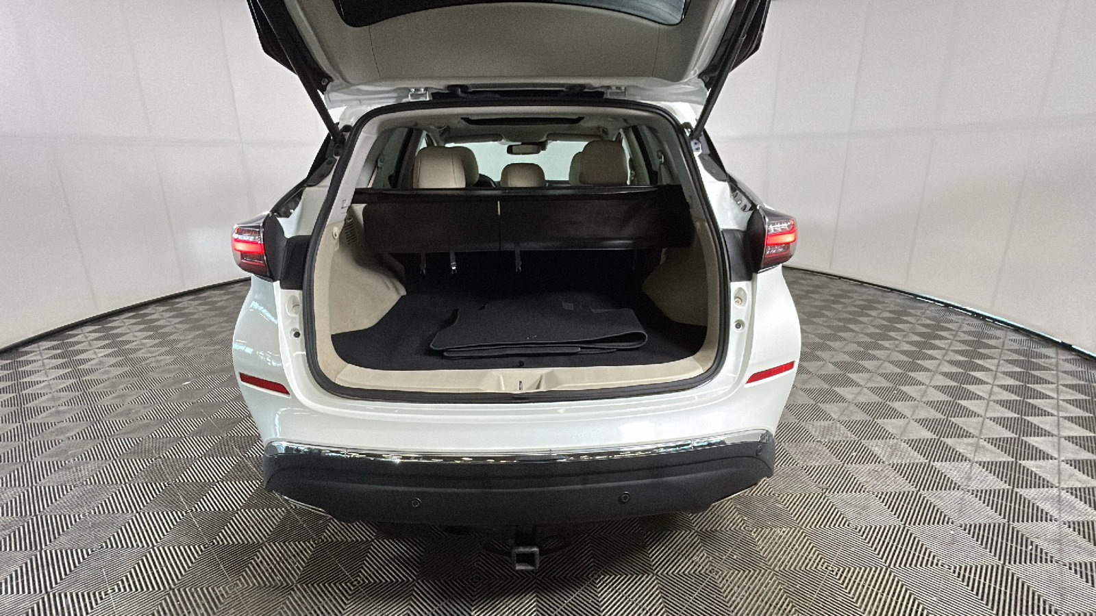 Used 2019 Nissan Murano Platinum AWD/4WD image 27