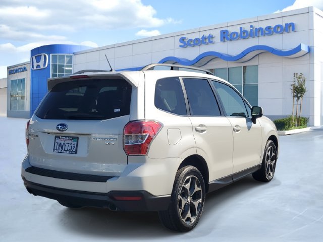 Used 2015 Subaru Forester 2.0XT Premium w/ Popular Package #2 AWD/4WD image 4