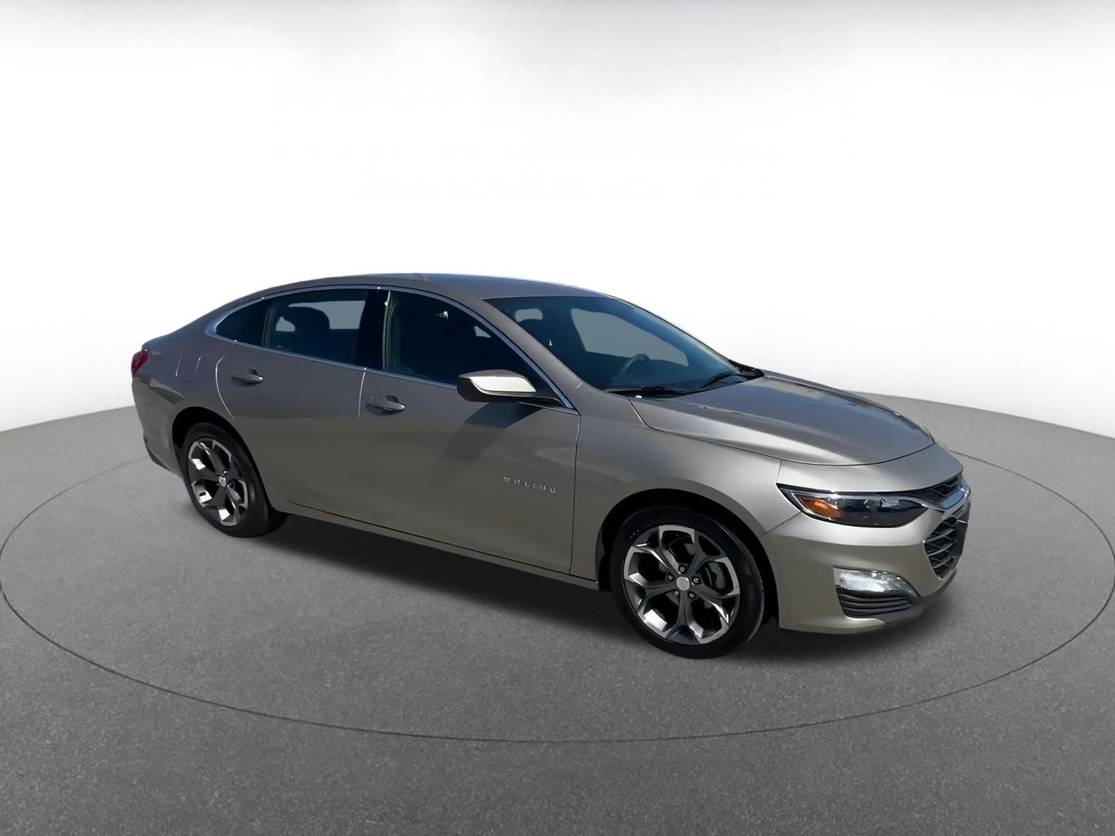 Used 2024 Chevrolet Malibu LT