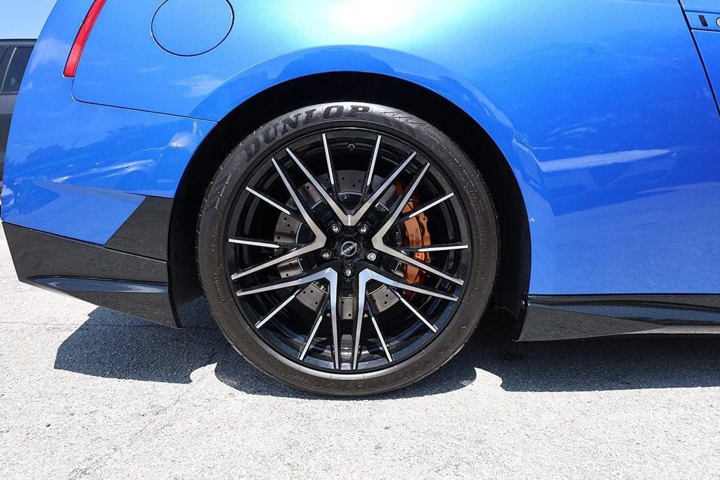 Used 2024 Nissan GT-R w/ Floor Mat Package AWD/4WD image 45