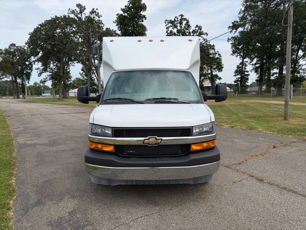 New 2026 Chevrolet Express 3500 w/ Power Convenience Package RWD image 9