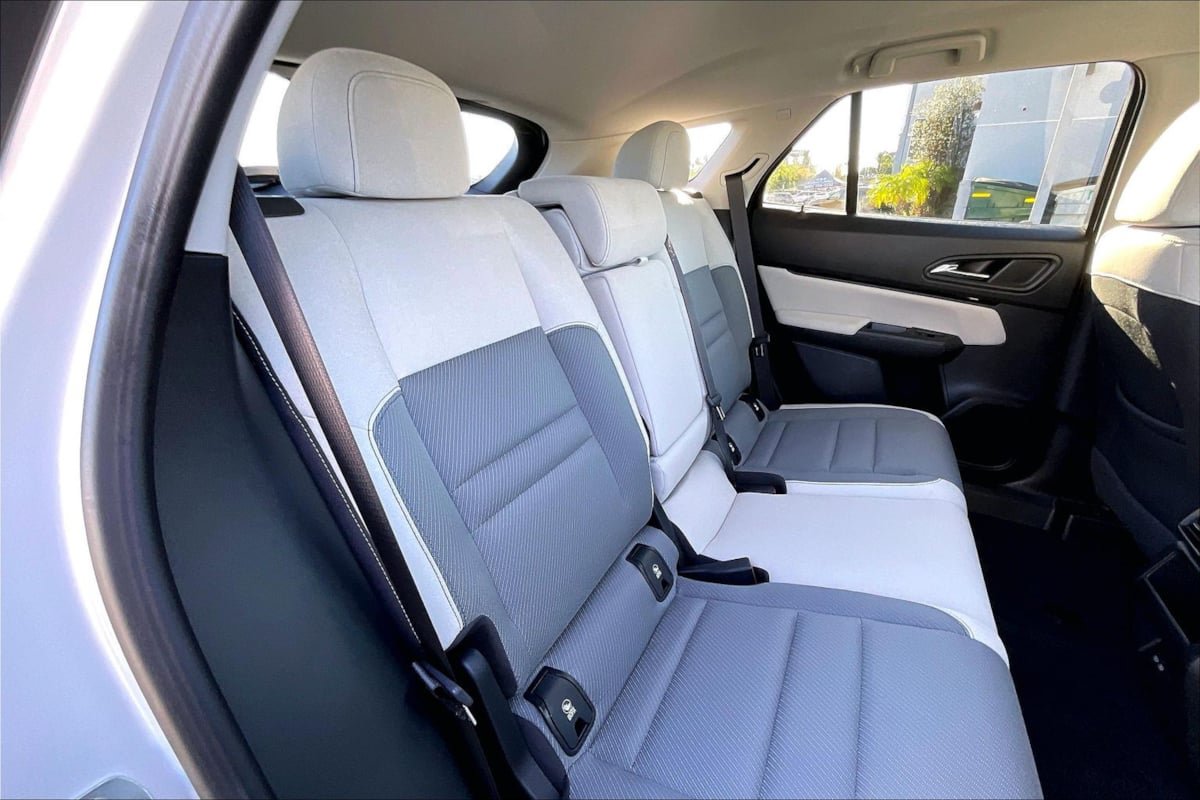 Used 2024 Honda Prologue EX image 27