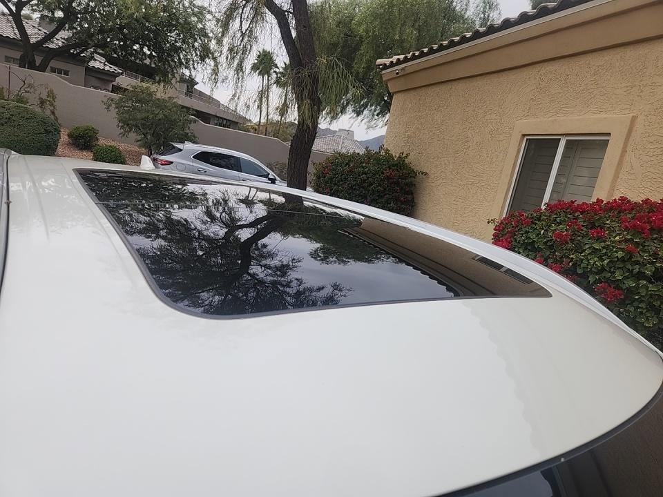 Used 2023 INFINITI QX60 Luxe w/ Cargo Package image 3