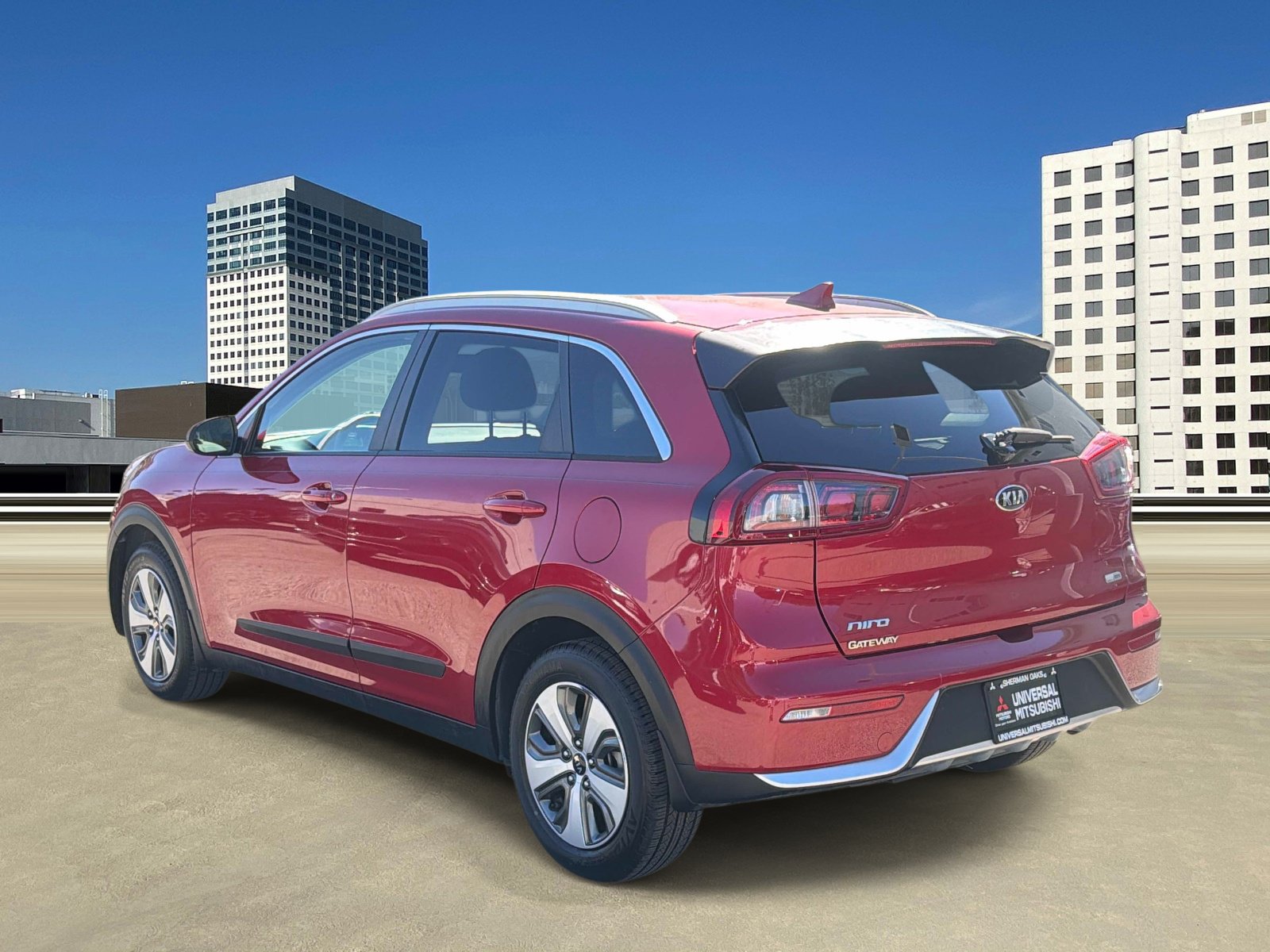 Used 2019 Kia Niro LX FWD image 3