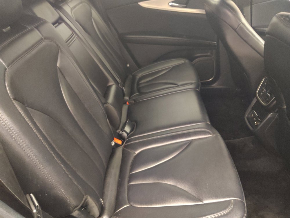 Used 2017 Lincoln MKX Premiere FWD image 19