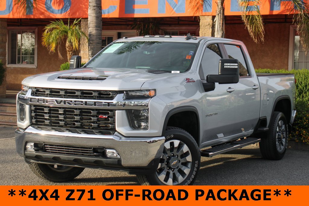 Used 2021 Chevrolet Silverado 3500 LT w/ Convenience Package image 4