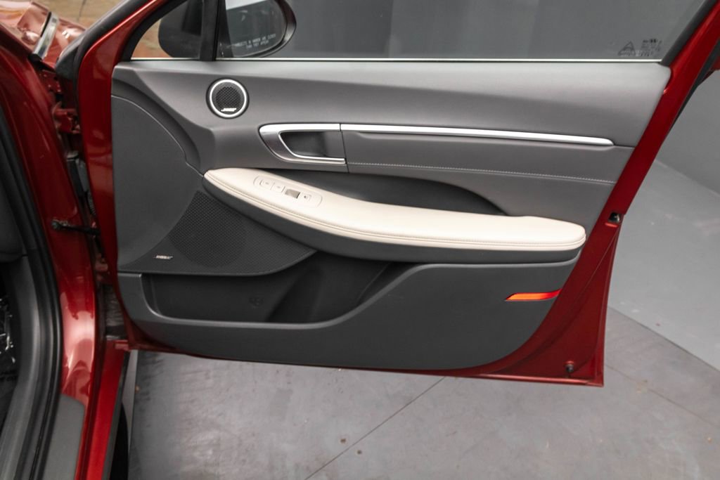 Used 2023 Hyundai Sonata Limited w/ Cargo Package image 37