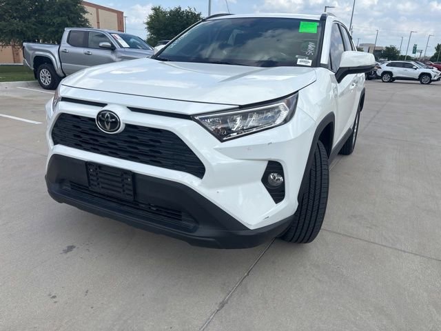 Used 2019 Toyota RAV4 XLE image 7