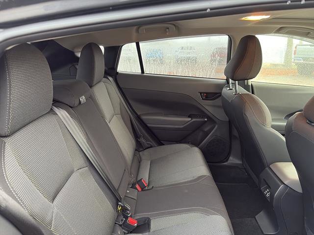 Used 2024 Subaru Crosstrek 2.0i Premium image 10