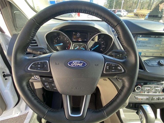 Used 2019 Ford Escape SEL image 19