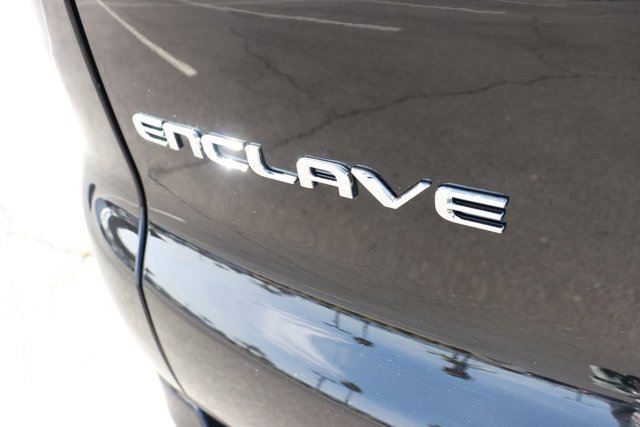 Used 2025 Buick Enclave Sport Touring image 6
