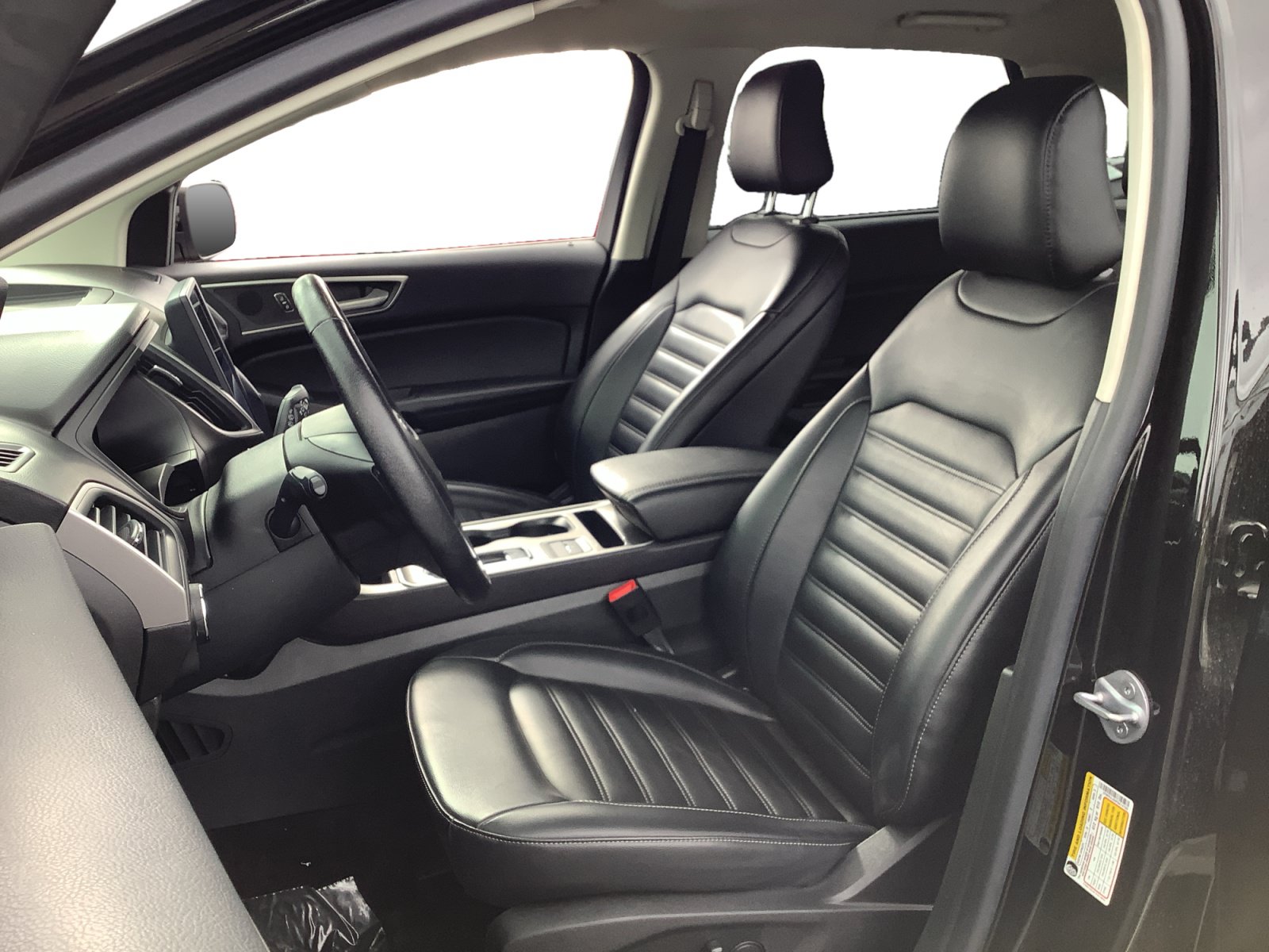 Used 2023 Ford Edge SEL w/ Convenience Package AWD/4WD image 9